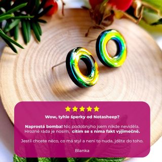 "Krásné náušnice, jsem moc spokojená. Už koukám po dalších…“ — napsala mi jedna z vás, a já mám zase chuť obejmout celý...